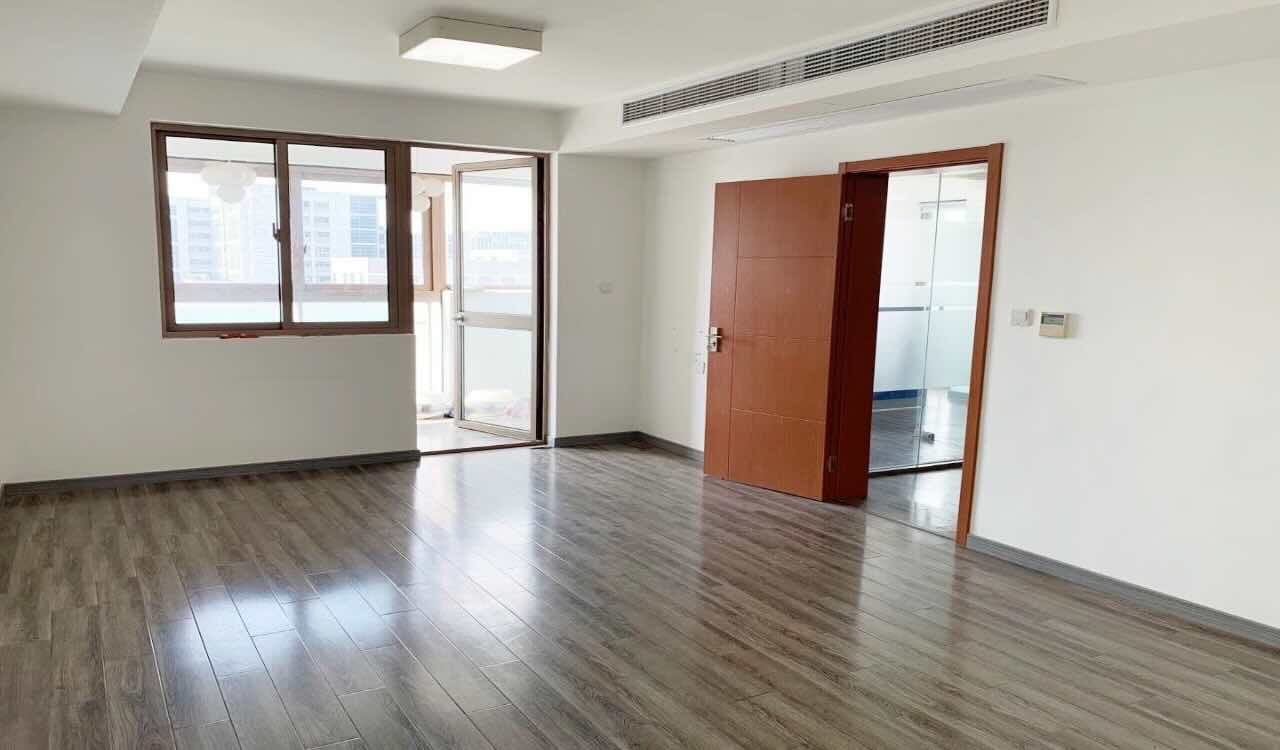祁连山南路地铁站，精装修办公室出租