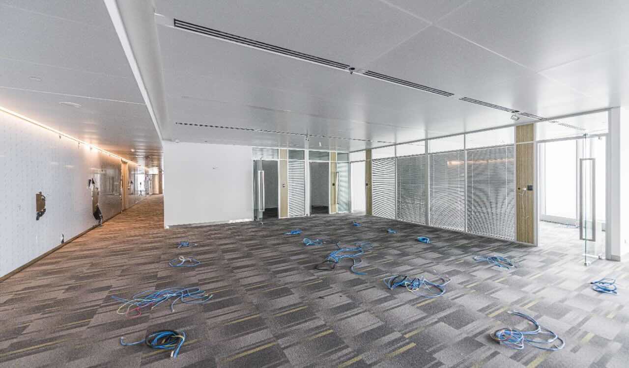 上海中心大厦超长免租期|历史超低价|地标建筑|紧邻地铁站