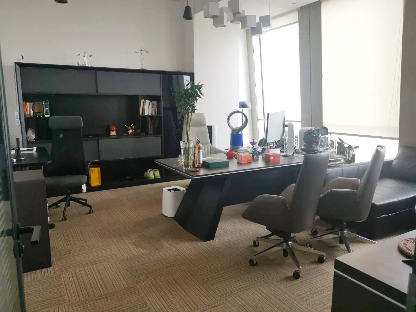 古北SOHO高区房型方正，看古北公园全景，10号线地铁20米