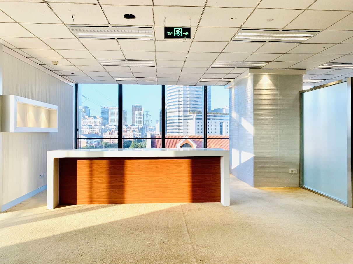 东银中心古北，标地建筑，东银中心，高端楼盘　　