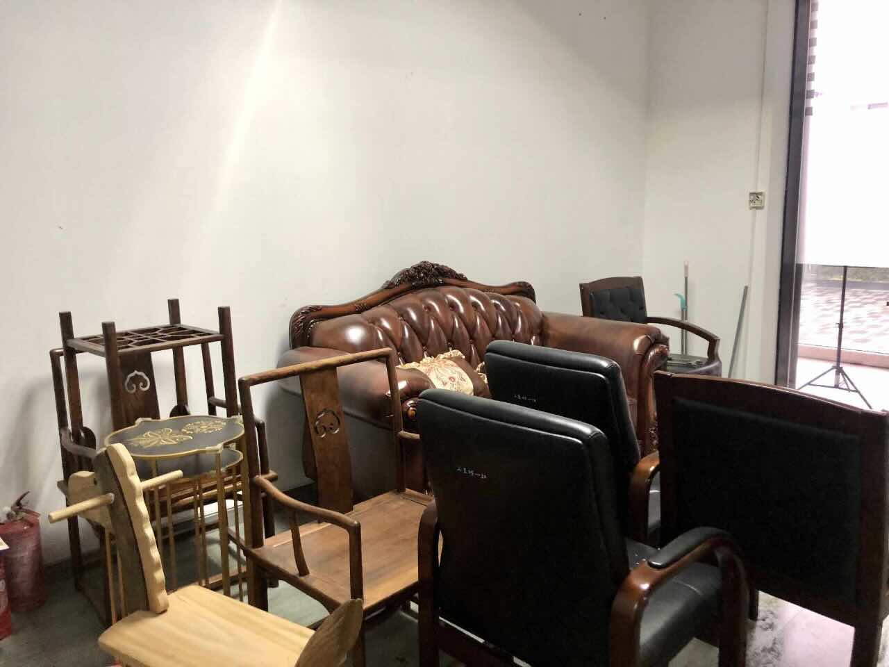 万街303徐汇 万街303 120平米 中等装修