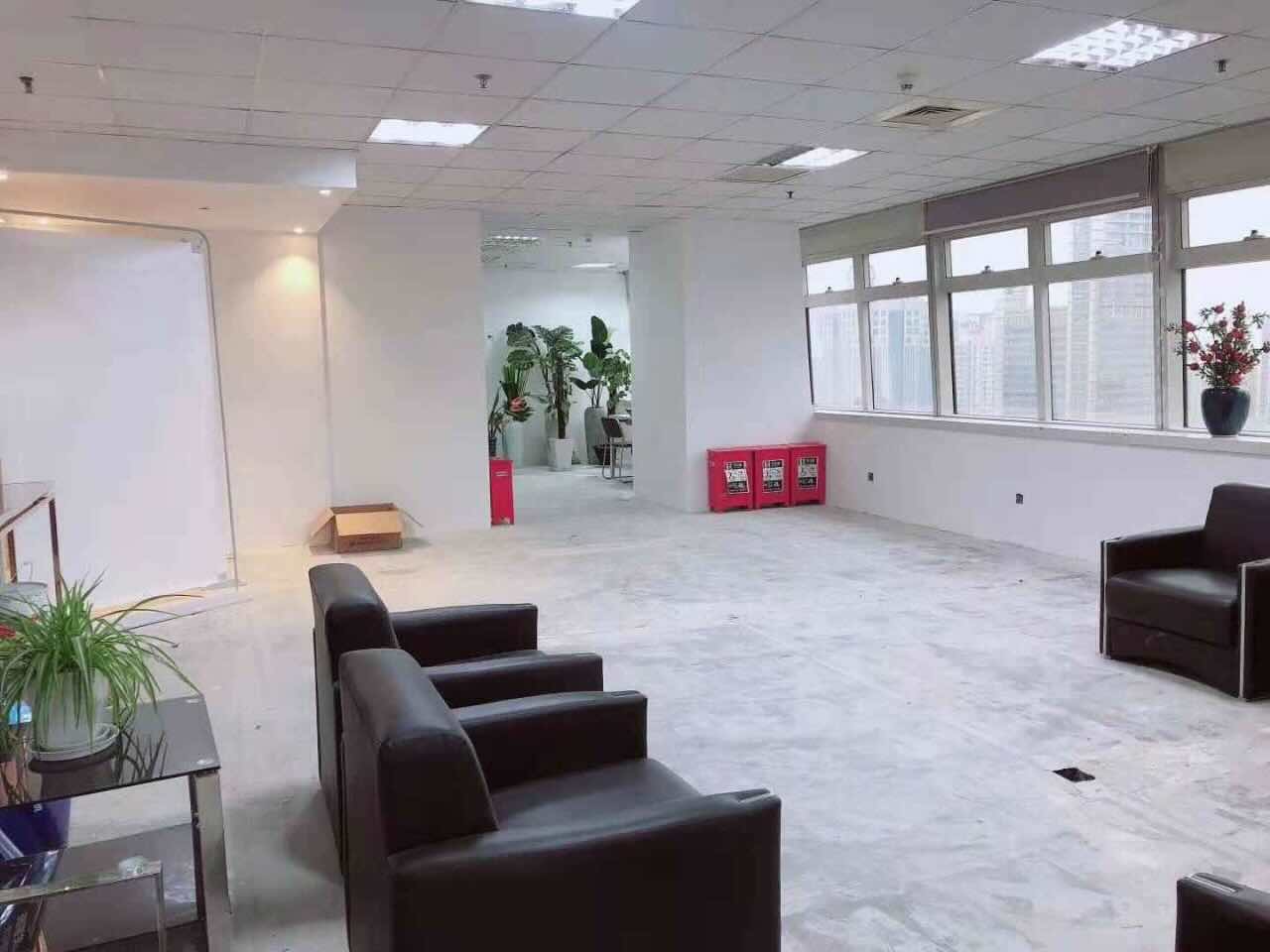 华泾广场徐汇 华泾广场 421平米 简装修