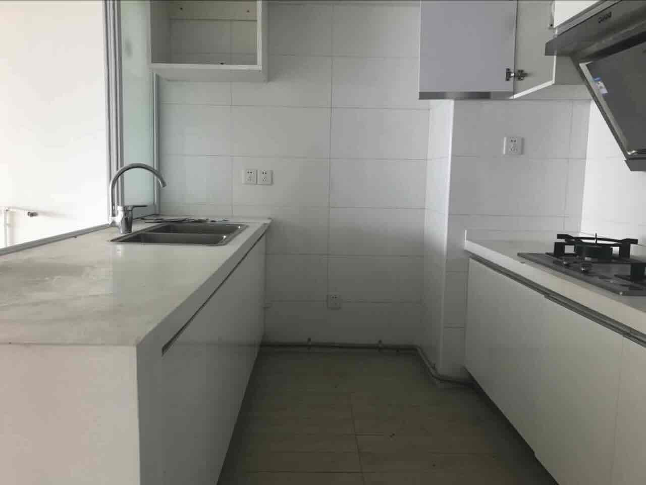 徐汇 凌云壹街坊 200平米 简装修