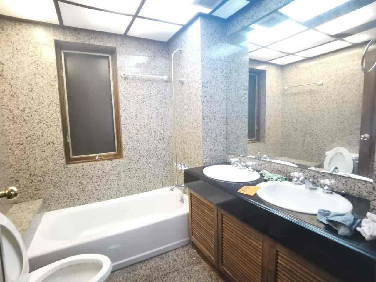 卡乐公寓大厦徐汇 卡乐公寓大厦 318平米 简装修