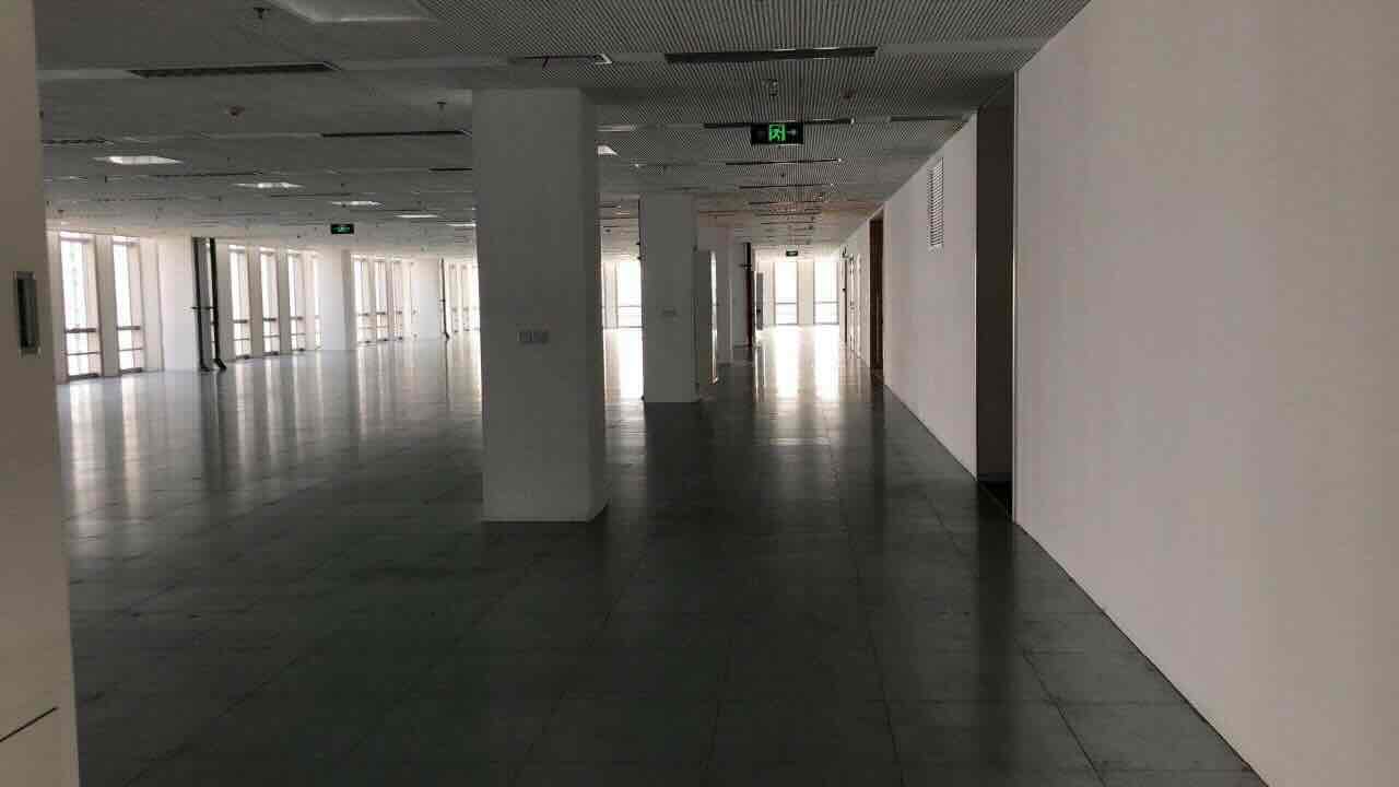 徐汇 世纪商贸广场 145平米 简装修