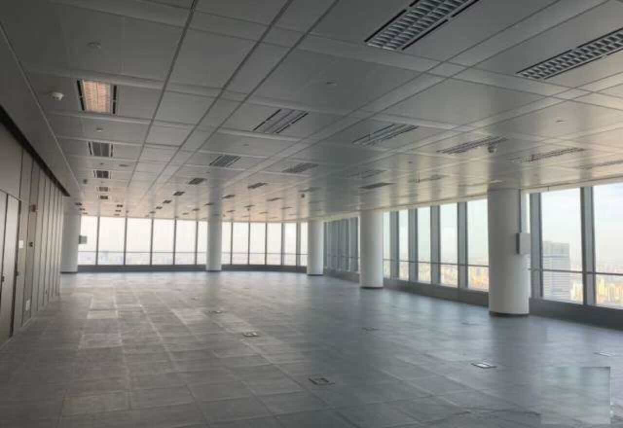 上海白玉兰广场上海白玉兰广场，就一套小面积，精装修带家具，看房随时