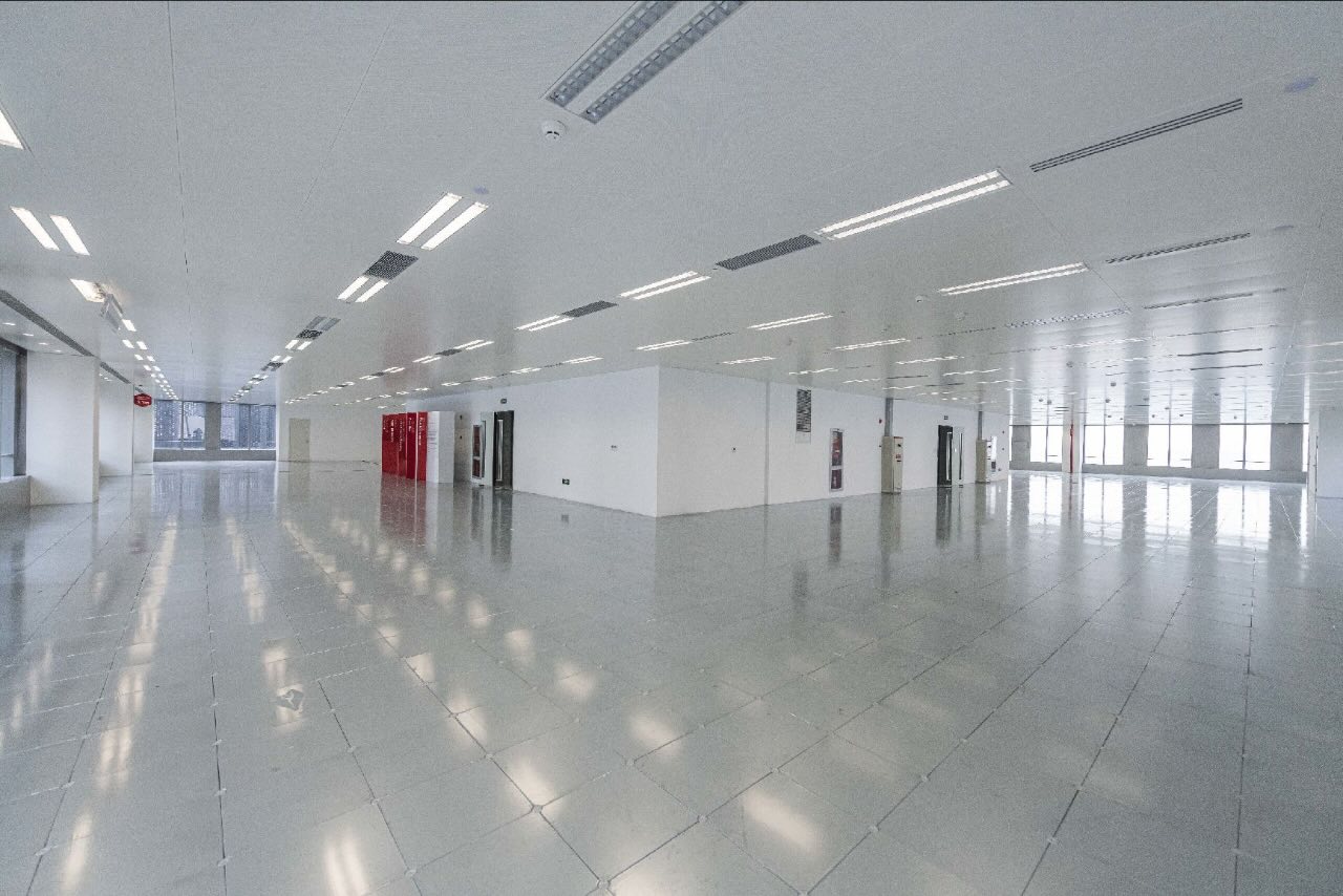 前滩东方广场一期前滩东方广场    整层租赁  房型方正 VRV空调  