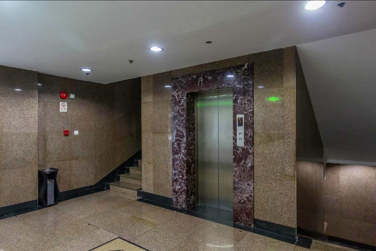 东方明珠涉外商务楼