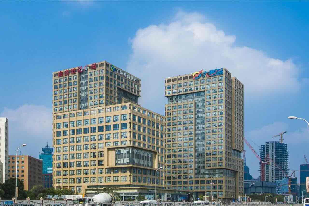 「由由世纪广场」写字楼出租_由由世纪广场办公室出租价格_由由世纪广场办公楼租金