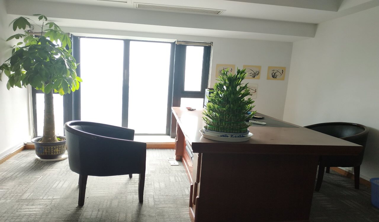 祥腾财富广场新静安（闸北） 祥腾财富广场 320平米 精装修