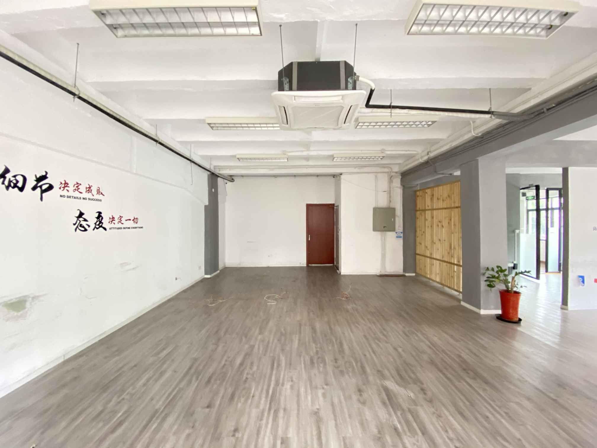 兴园373新静安（闸北） 兴园373 178平米 中等装修