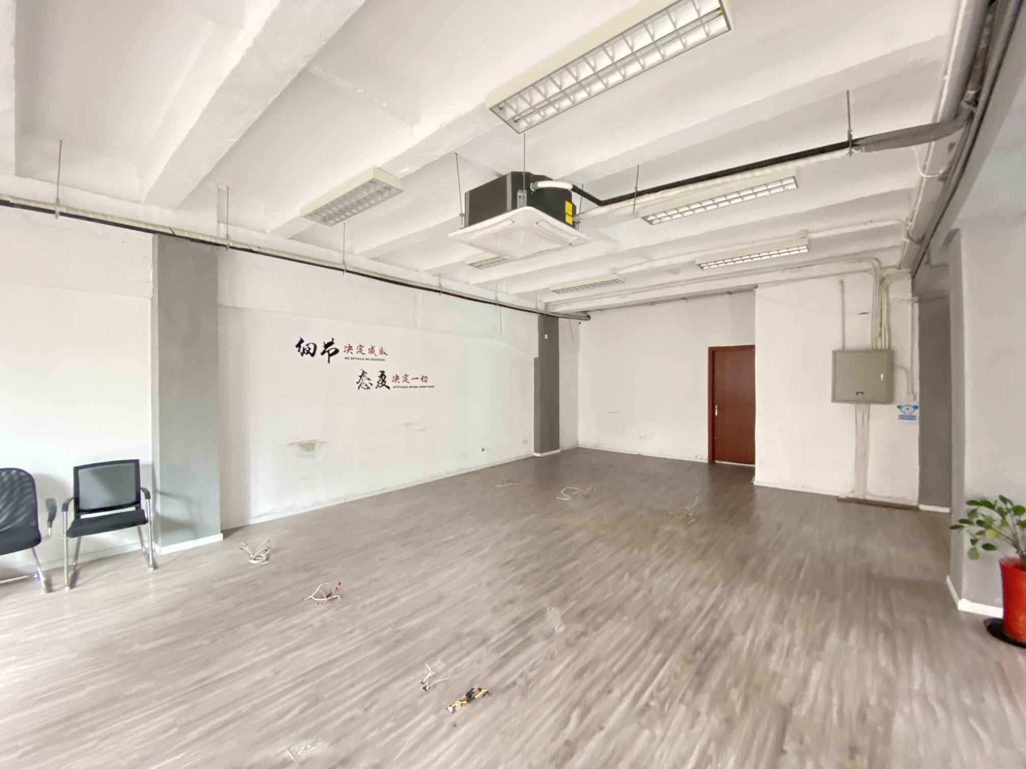 兴园373新静安（闸北） 兴园373 178平米 中等装修