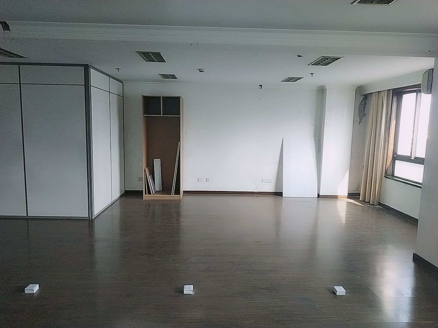 华瑞大厦新静安（闸北） 华瑞大厦 180平米 简装修