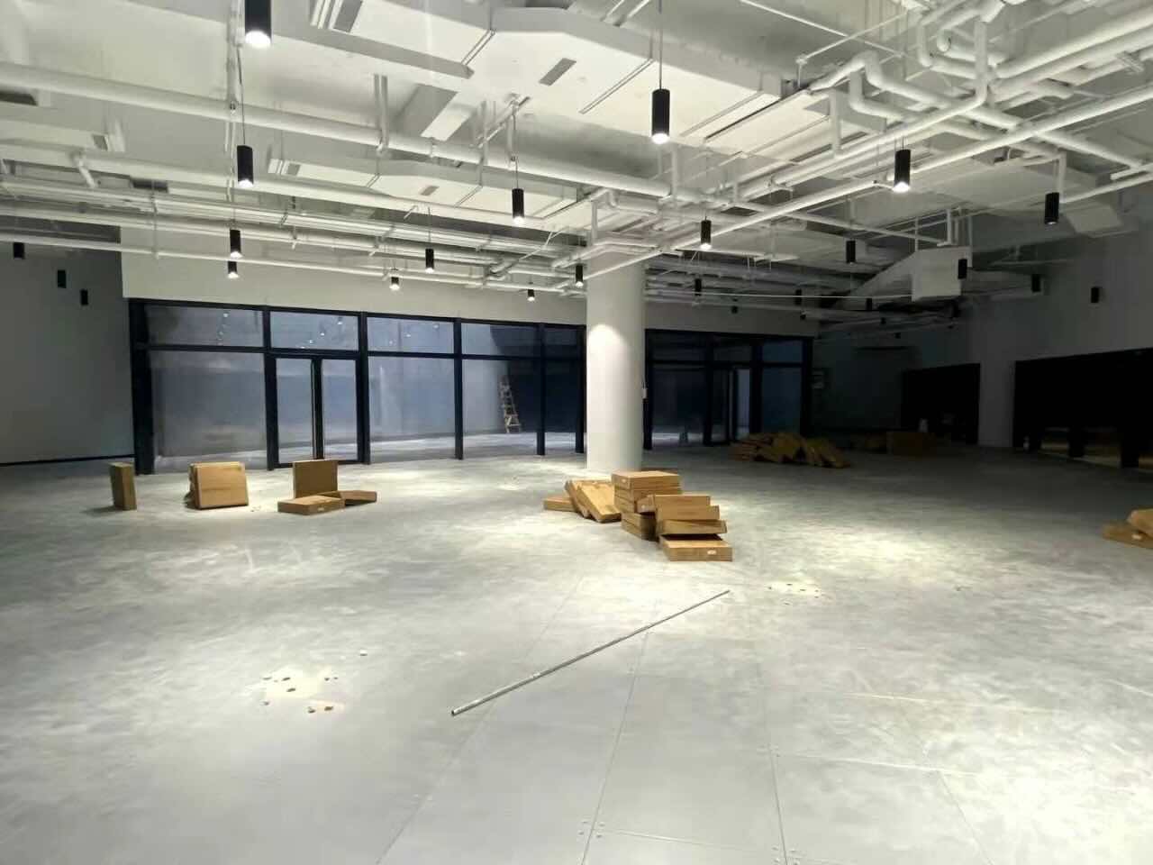 诺亚财富中心（虹桥新地中心）92平米办公室出租_4.30元/m²/天