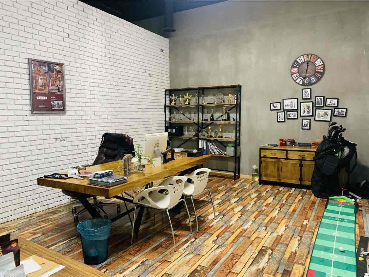 大树下新媒体创意园370平米办公室出租_3.70元/m²/天