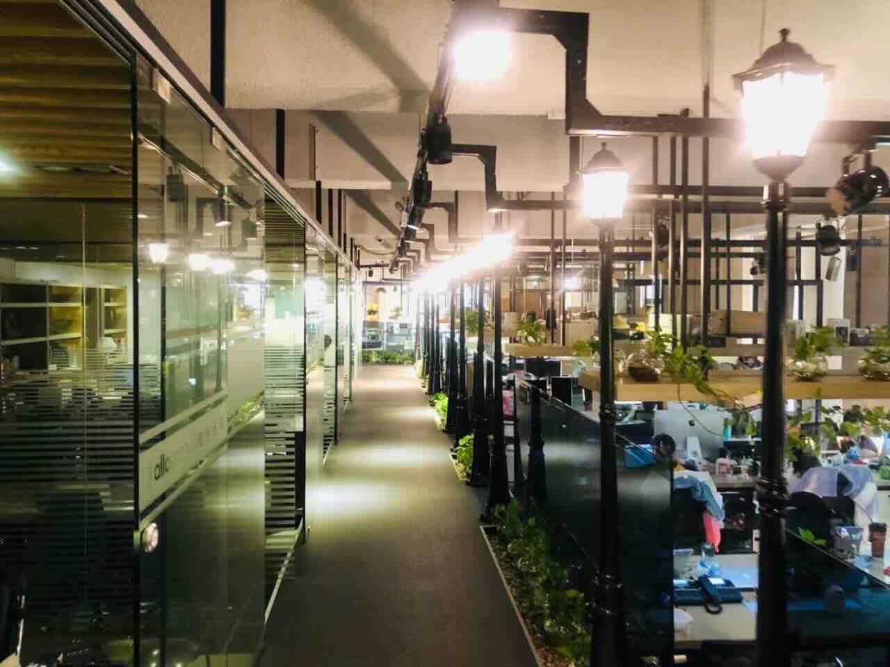近铁城市广场近铁城市广场，582平精装修小户型出租，随时看房