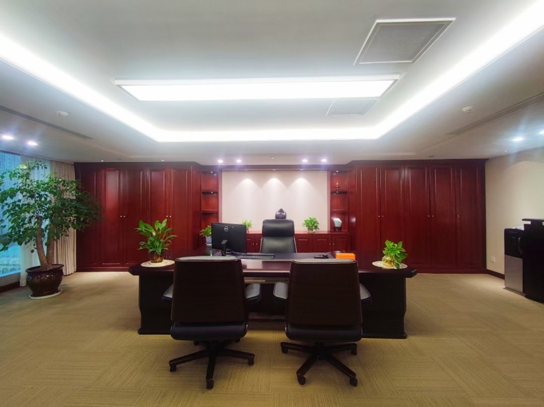 上海招商局大厦950平米办公室出租_5.20元/m²/天