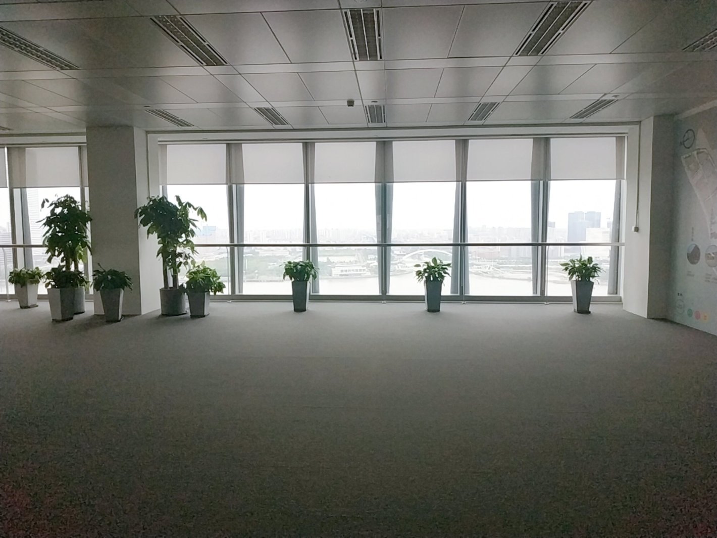 芒果广场徐汇 芒果广场 283平米 毛坯