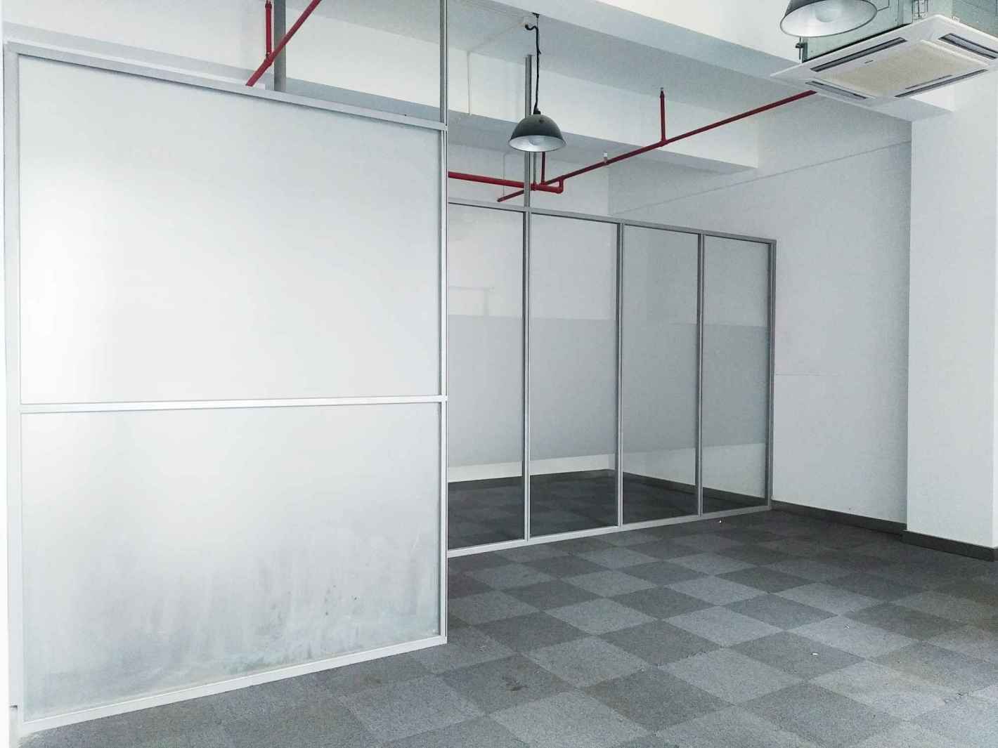 同普路1272弄100平米办公室出租_2.70元/m²/天