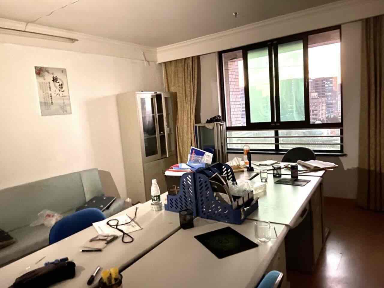 华瑞大厦新静安（闸北） 华瑞大厦 48平米 中等装修