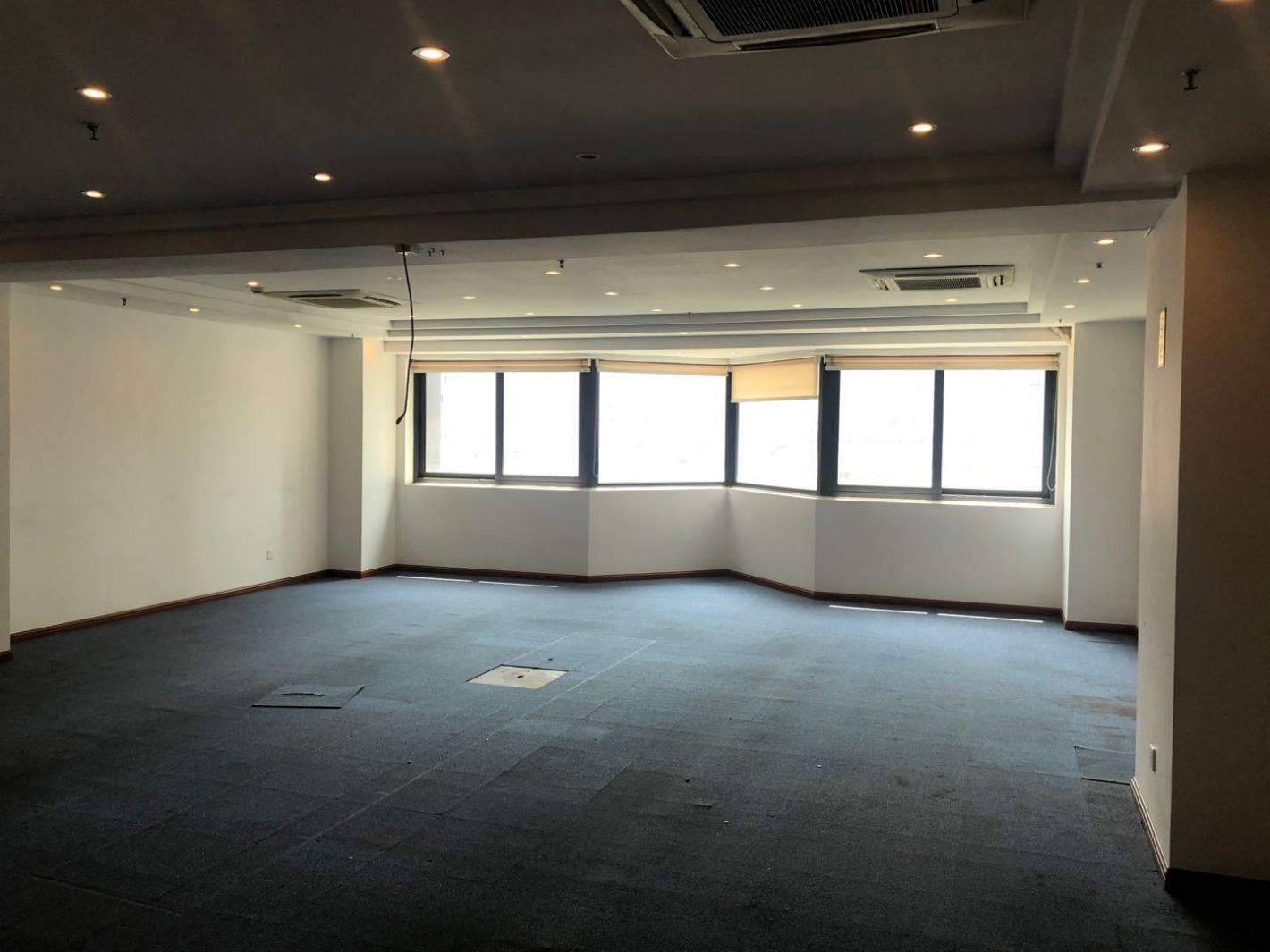 长江新能源大厦278平米办公室出租_3.00元/m²/天