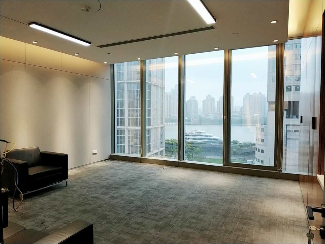 金外滩国际广场黄浦 金外滩国际广场 385平米 精装修