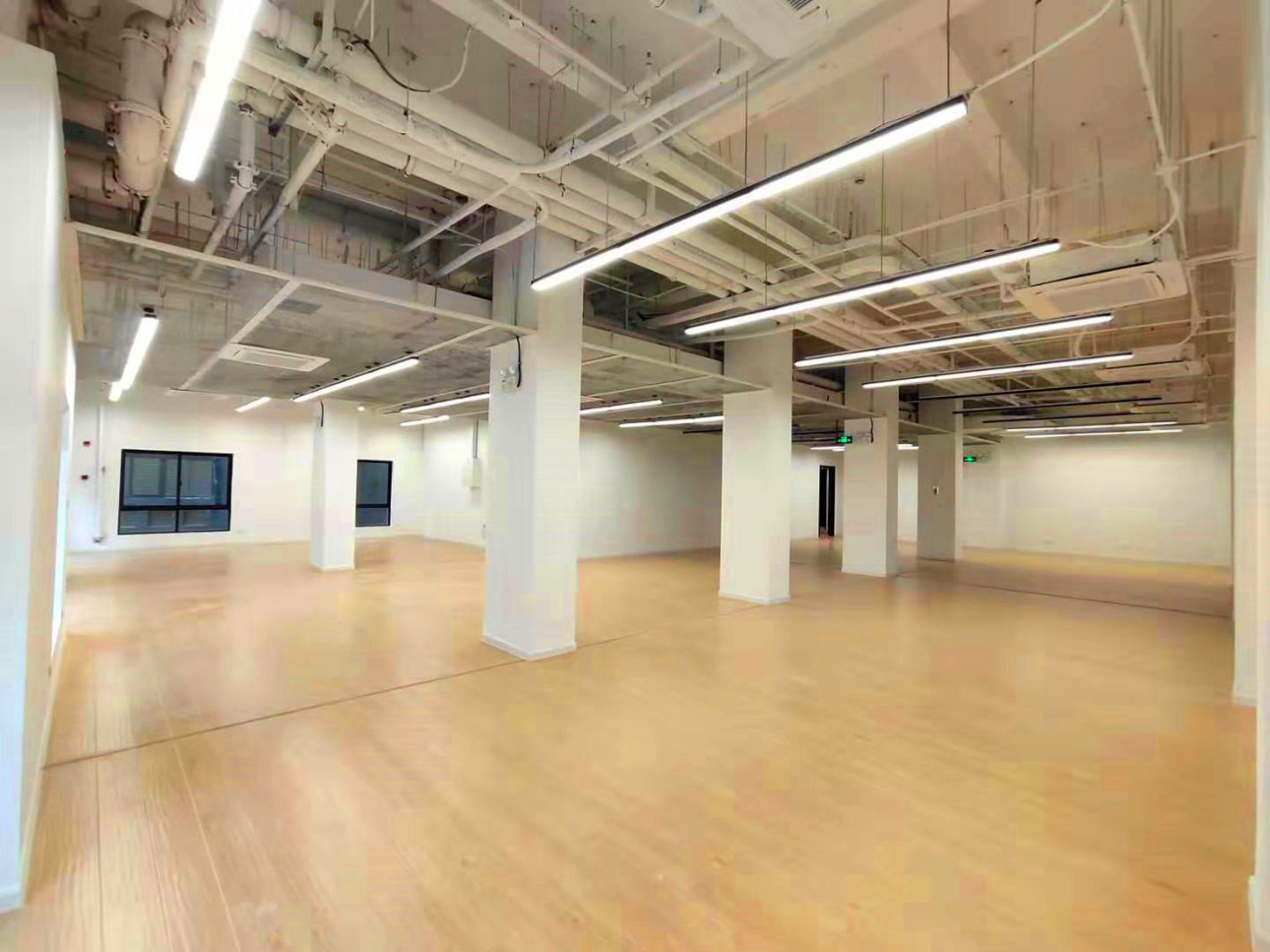 创邑SPACE钦州路徐汇 创邑SPACE钦州路 403平米 简装修
