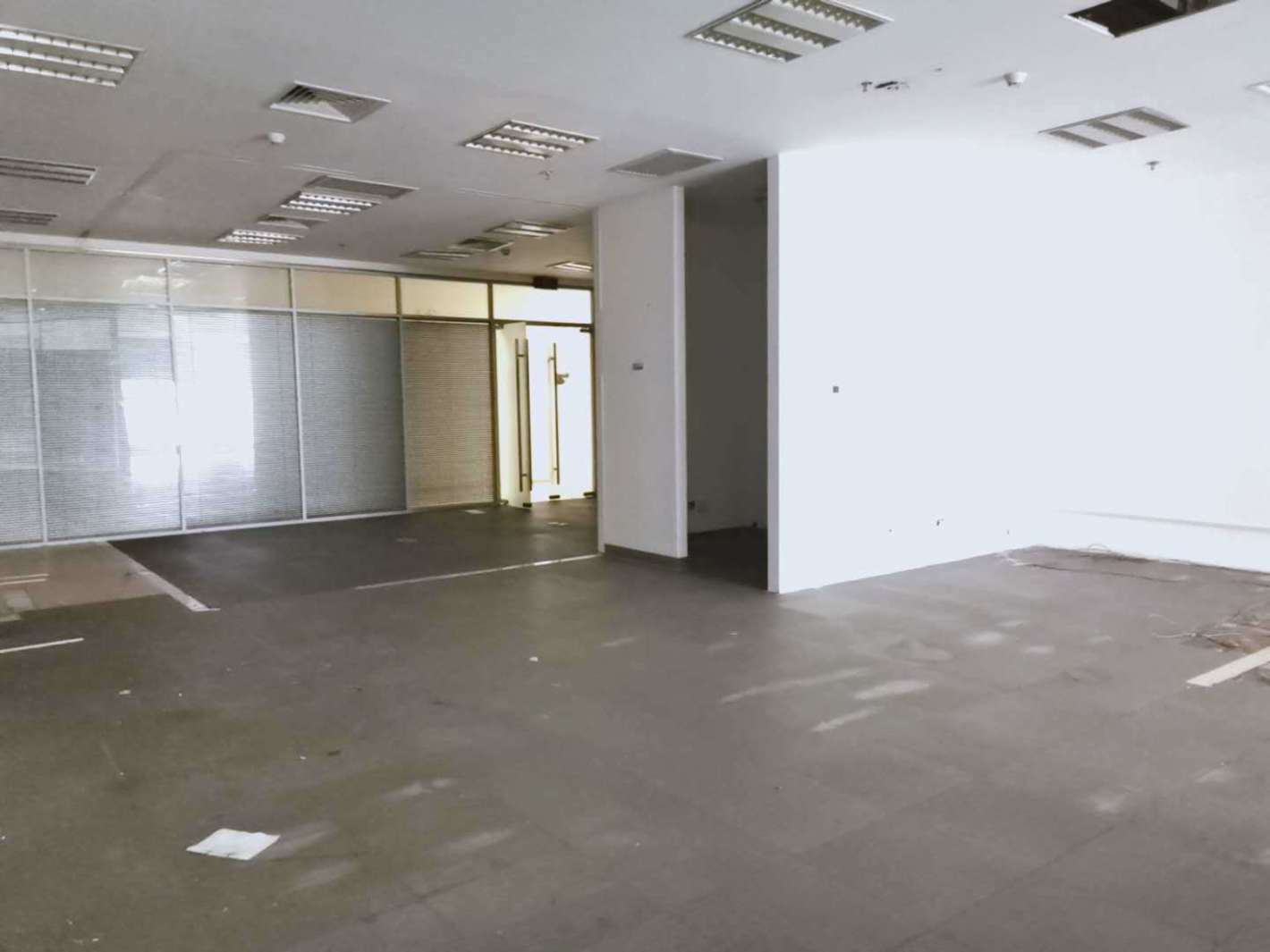 纺博大厦185平米办公室出租_3.50元/m²/天