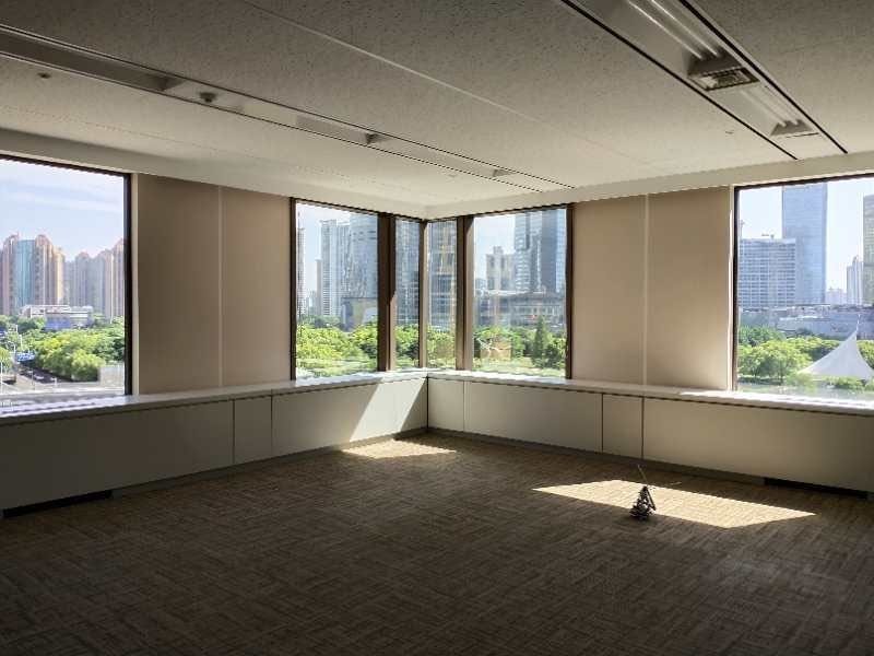 恒生银行大厦753平米办公室出租_7.50元/m²/天