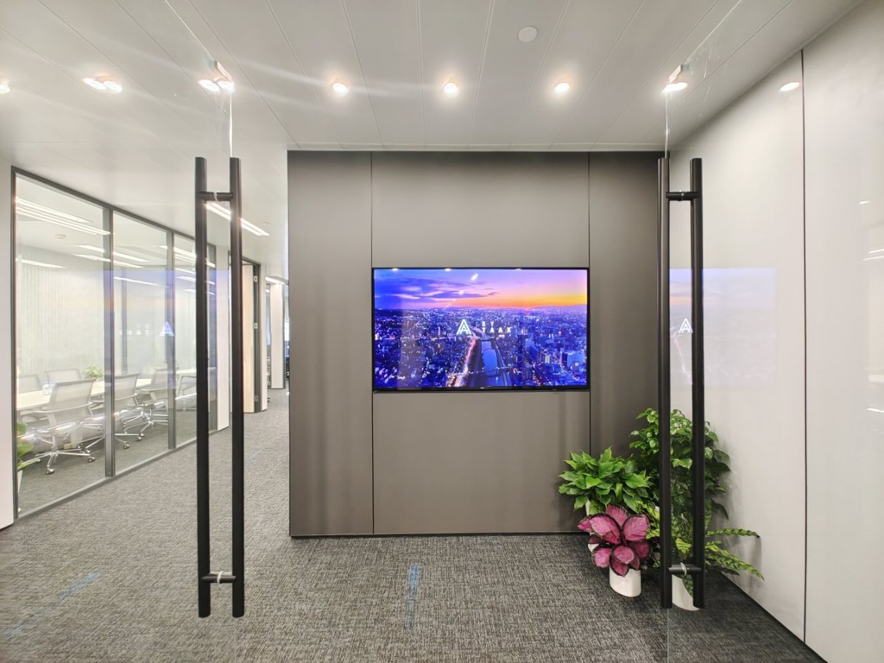 丰盛创建大厦230平米办公室出租_6.00元/m²/天