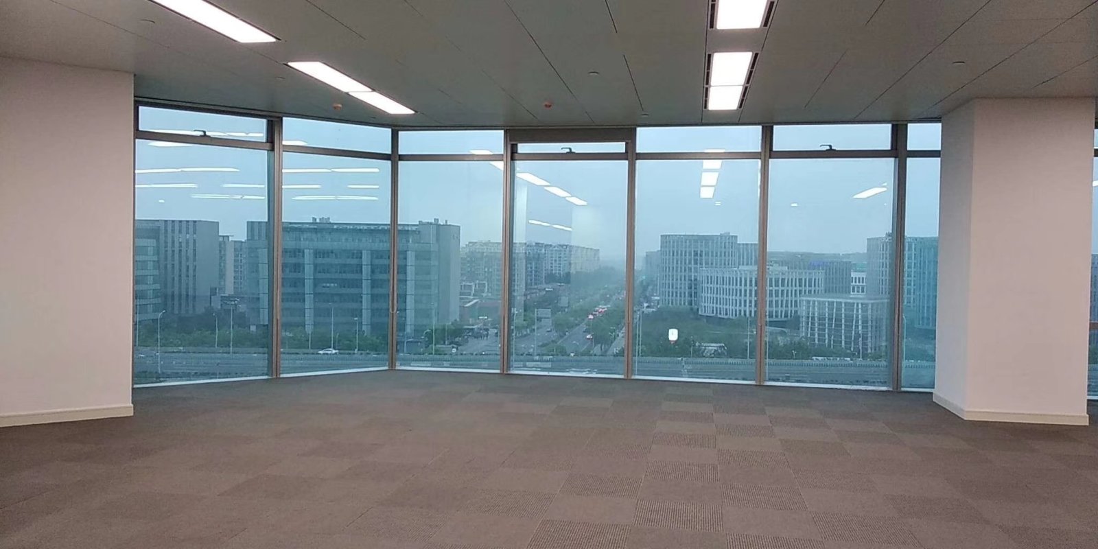 虹桥汇长宁 虹桥汇 3434平米 简装修