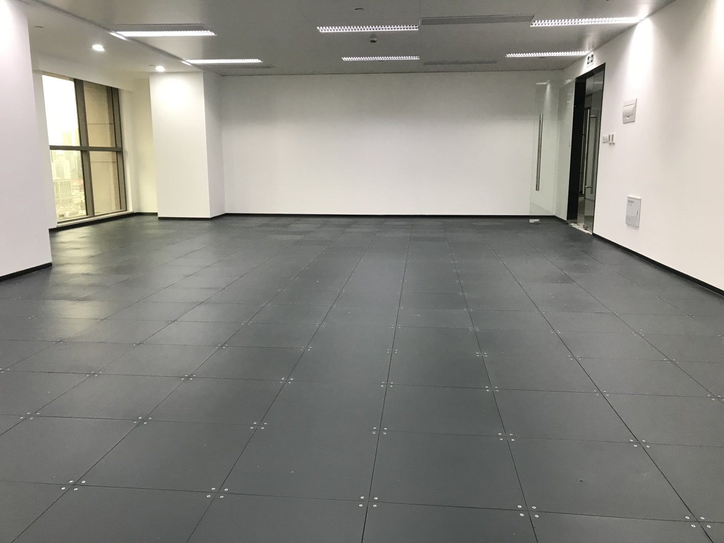 永华大厦158平米办公室出租_5.30元/m²/天