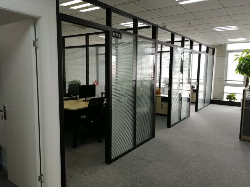 华闻国际大厦长宁 华闻国际大厦 320平米 精装修