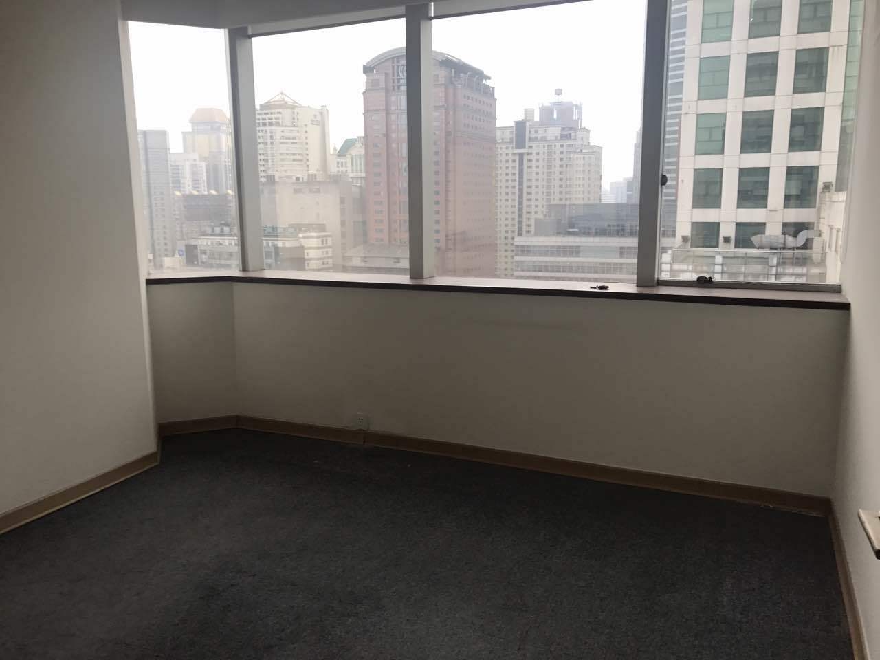 港陆黄浦中心197平米办公室出租_3.40元/m&sup2;/天