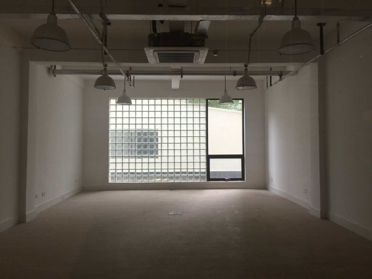智社688（静工集团）静安 智社688（静工集团） 380平米 简装修