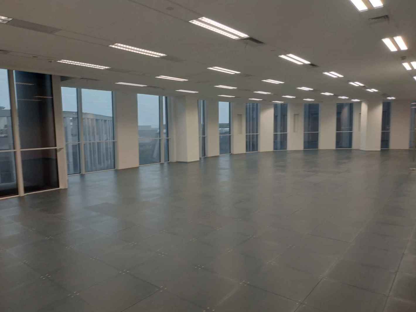 虹桥协信中心长宁 虹桥协信中心 326平米 简装修
