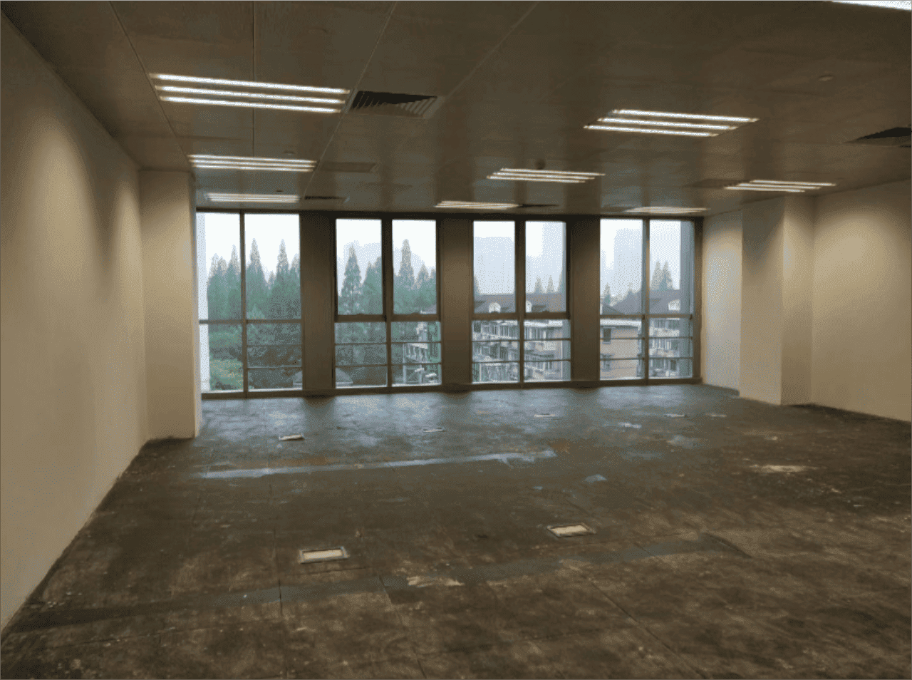 SOHO中山广场长宁 SOHO中山广场 187平米 毛坯