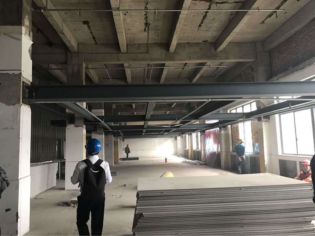 增美都市工业园区新静安（闸北） 增美都市工业园区 225平米 毛坯