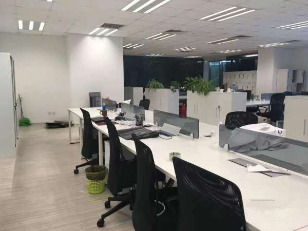 SOHO中山广场长宁 SOHO中山广场 482平米 精装修