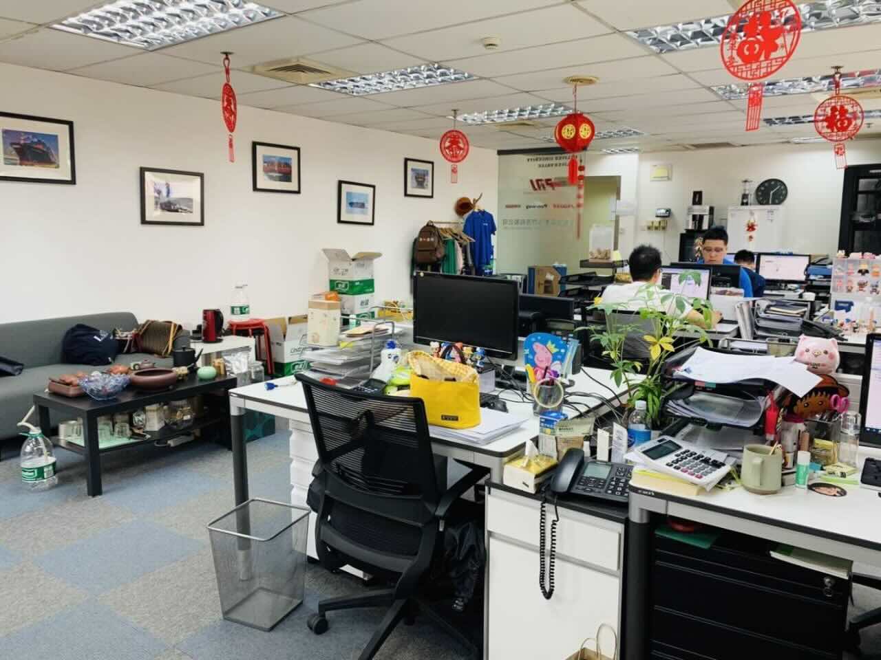 上海商贸大厦虹口 上海商贸大厦 99平米 简装修