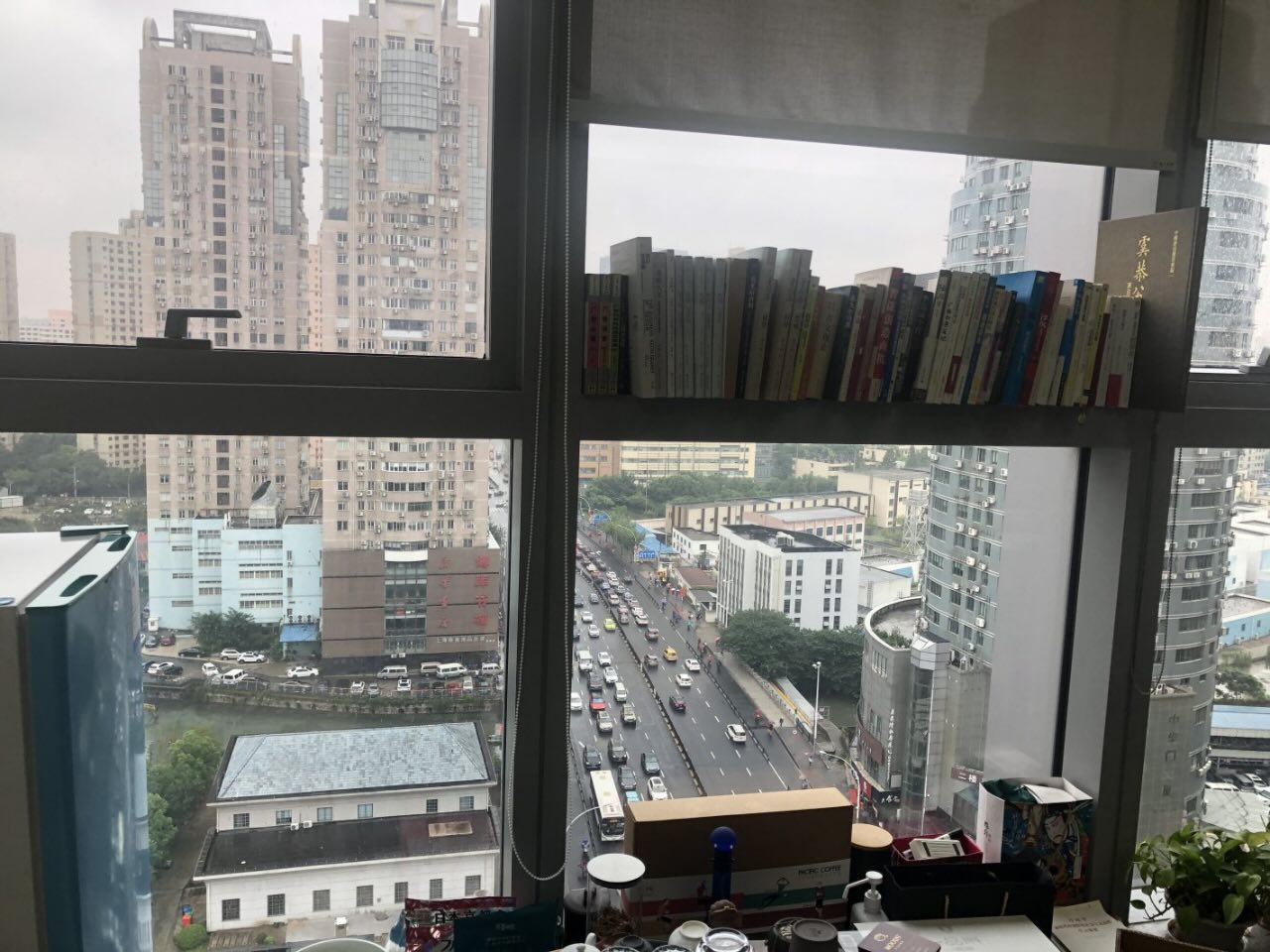 华宜大厦徐汇 华宜大厦 280平米 精装修