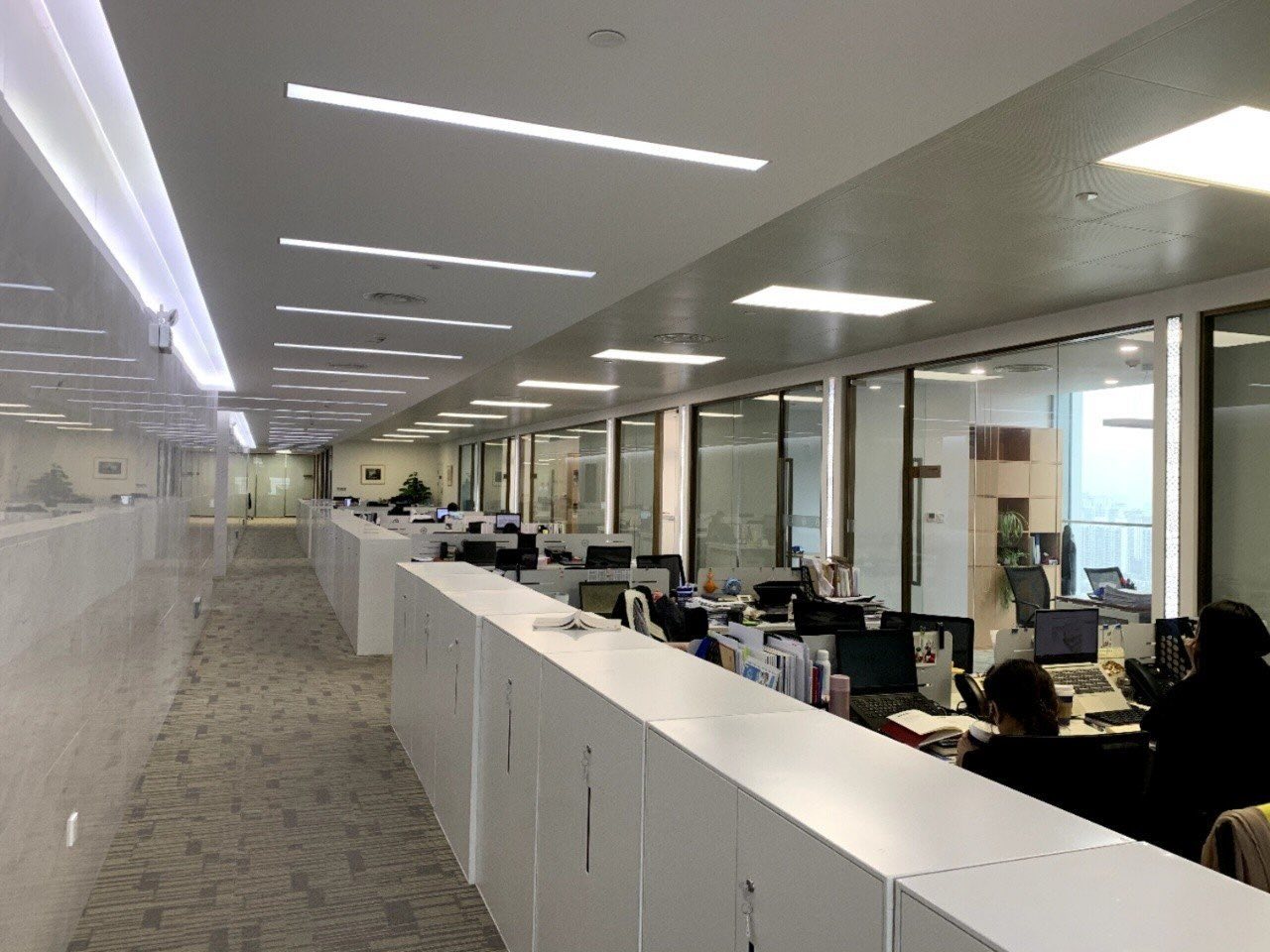 SOHO天山广场长宁 SOHO天山广场 486平米 中等装修