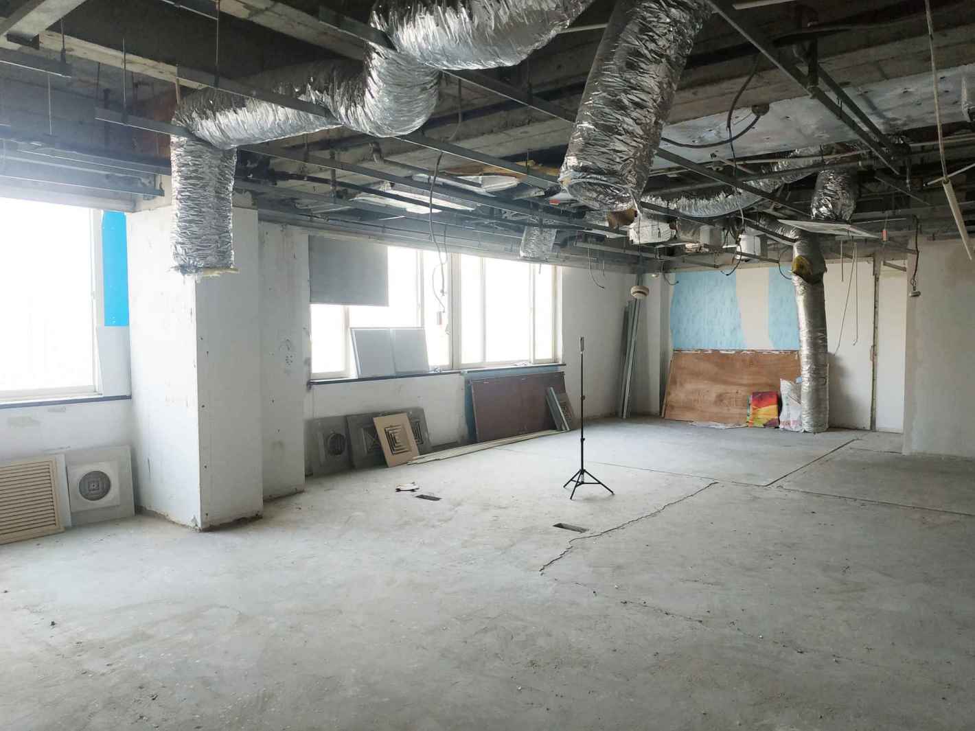 七建大厦徐汇 七建大厦 132平米 毛坯