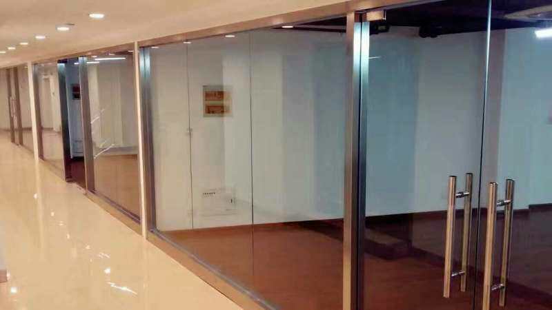 徐汇 虹桥路640号 395平米 精装修