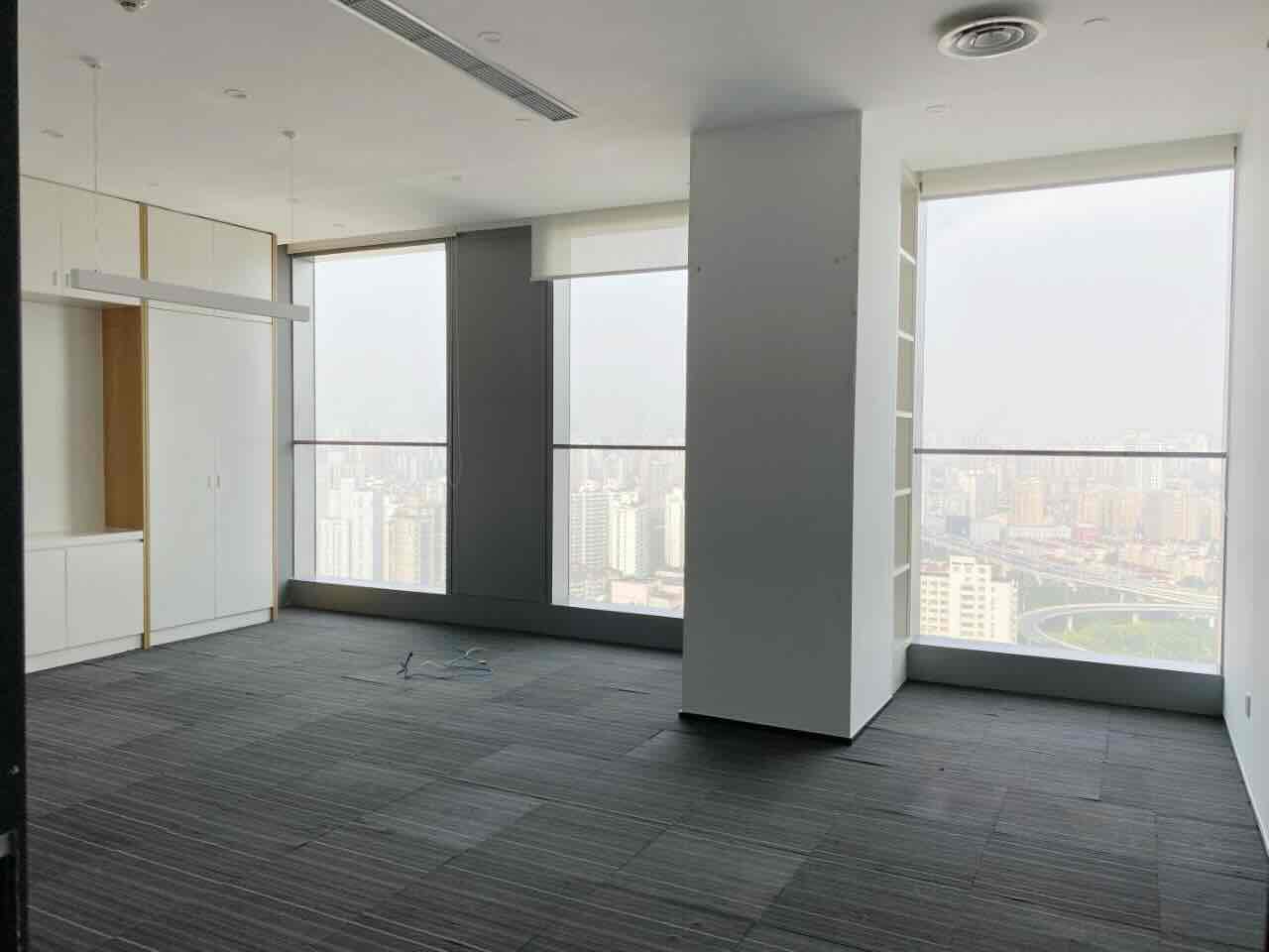 SOHO天山广场长宁 SOHO天山广场 416平米 中等装修