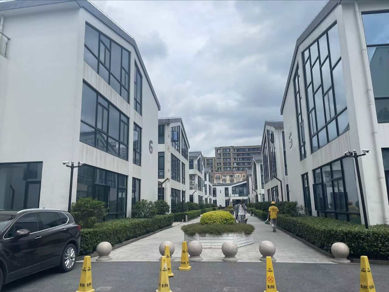 漕河泾牌楼智谷科技园