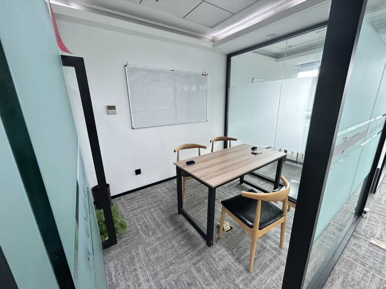 珞禧商务中心新静安（闸北） 珞禧商务中心 313平米 简装修