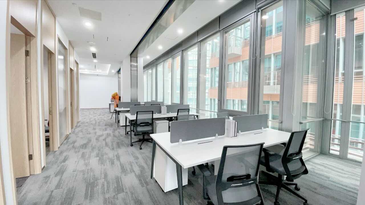 北外滩国际航运中心虹口 北外滩国际航运中心 590平米 精装修