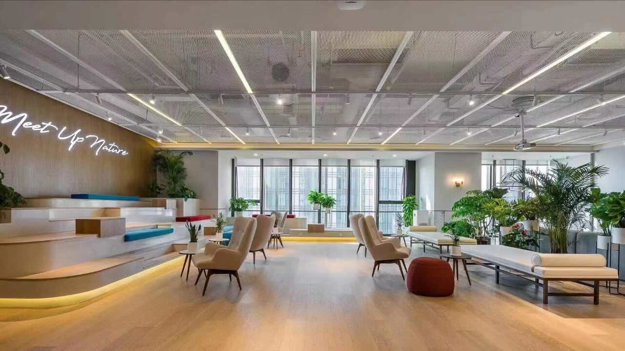 普陀 FUNWORK（环球港） 15平米 精装修