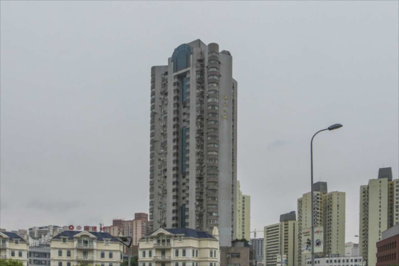上海德诚大厦物业费多少钱（包含在租金里）